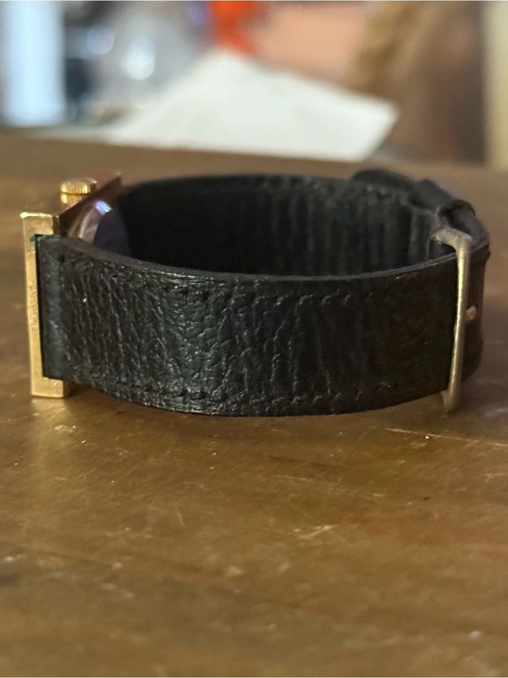Vintage Nivada analog leather watch